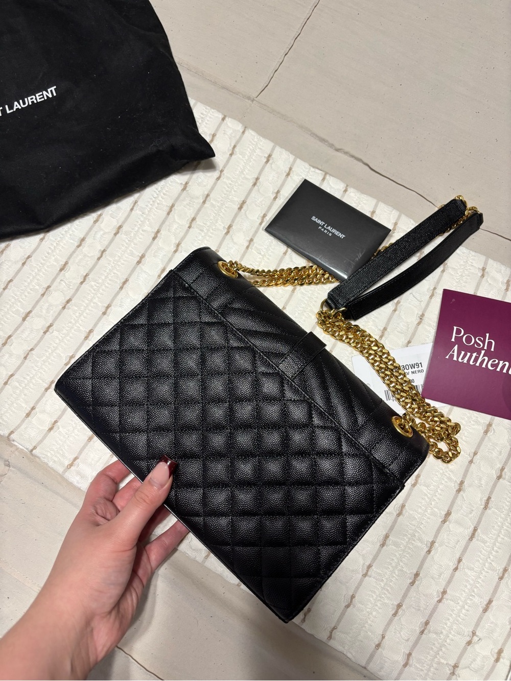 Like NEW YSL Medium Envelope Quilted Flap Bag In Black - Picture 9 of 16
